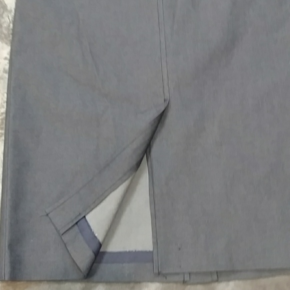 BCBG Maxazria Skirt - Picture 2 of 6